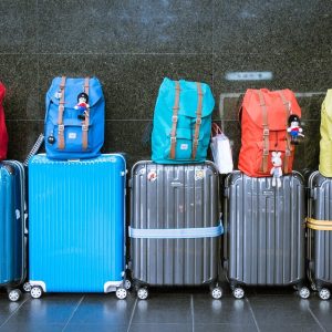 Advantages Of Carrying Hand Luggage Suitcase For Any Trip