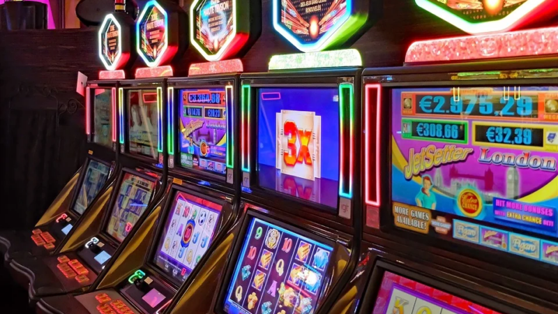 Hitting the Jackpot: Join the Slot Machines Craze Today!